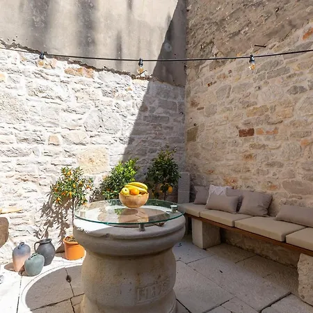 Sun Lifestyle Terrace - Old Town Apartman